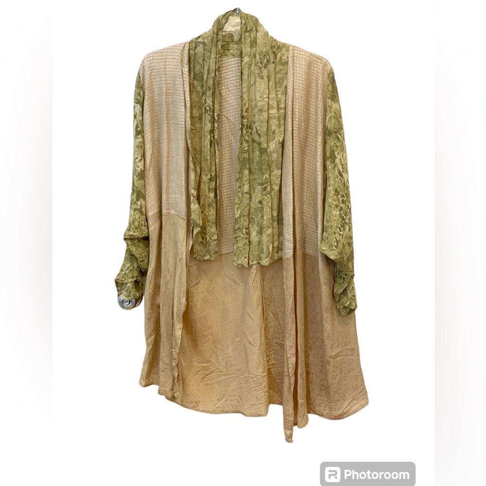 Shimmery Open Front Kimono Jacket - image 1